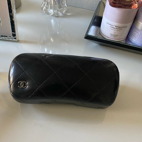 Authentic Chanel Sunglasses - Picture 5 of 8